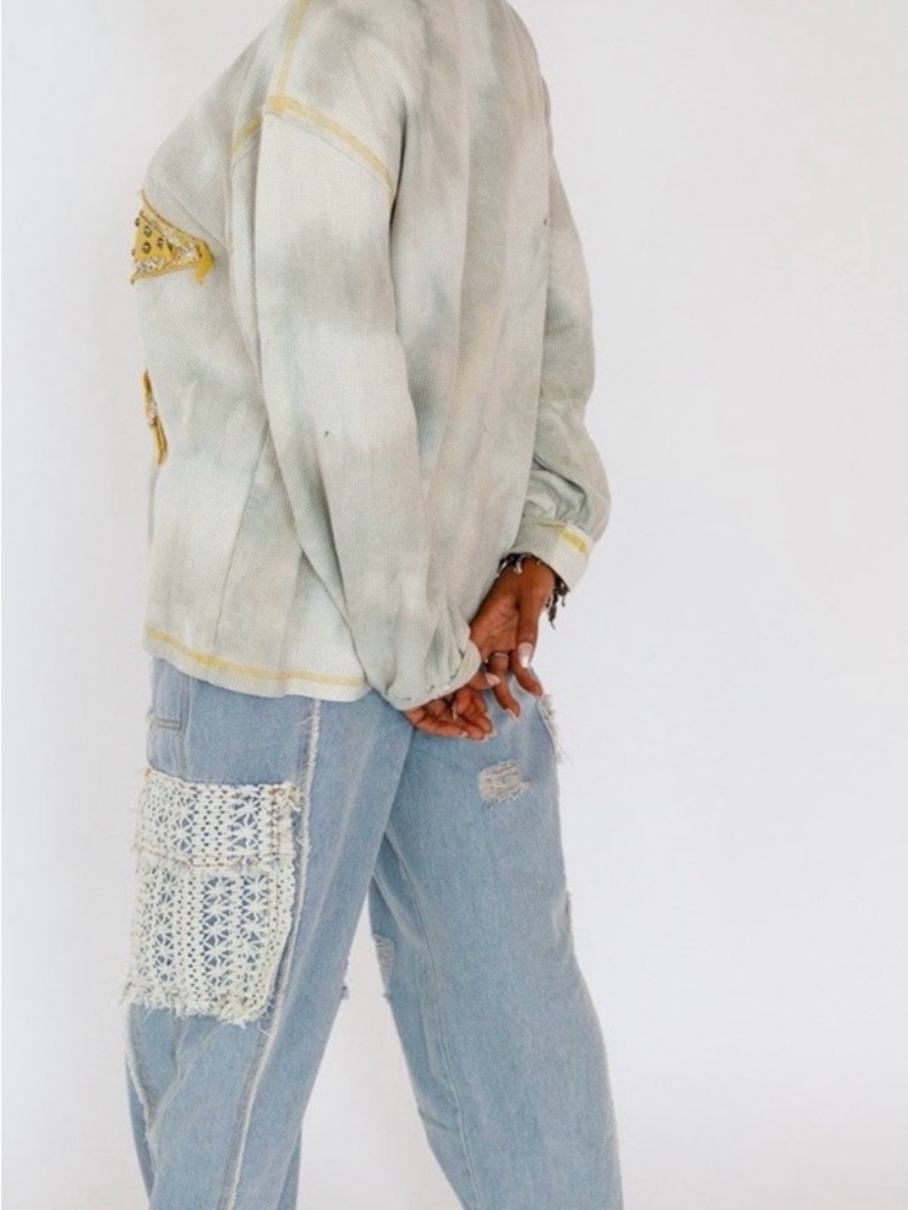 POL Cream Waffle Embellished Yellow Star Pullover - Picture 3 of 3